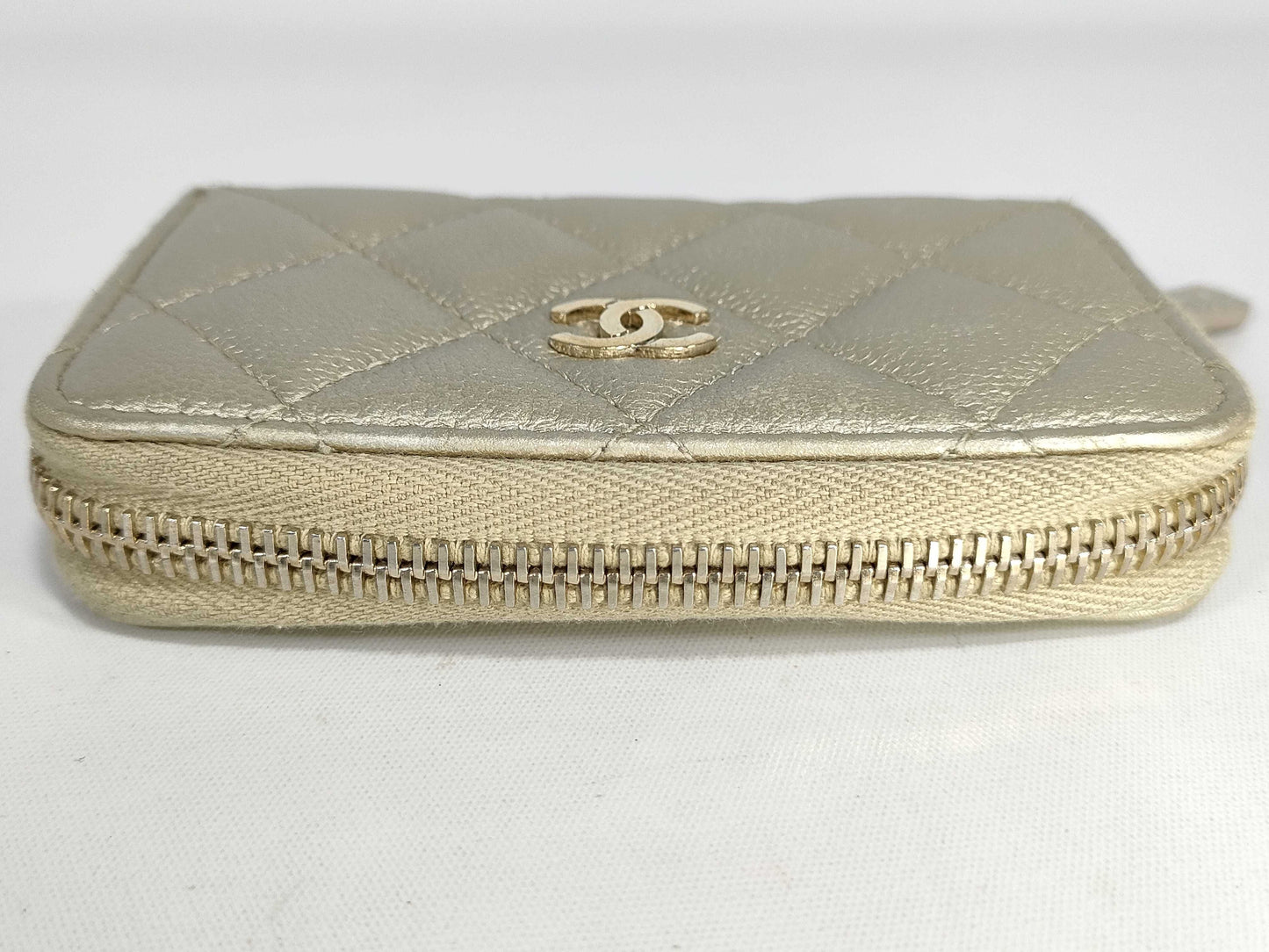 CHANEL Caviar Skin Matelasse No. 22 Coin Case/Card Case/Wallet