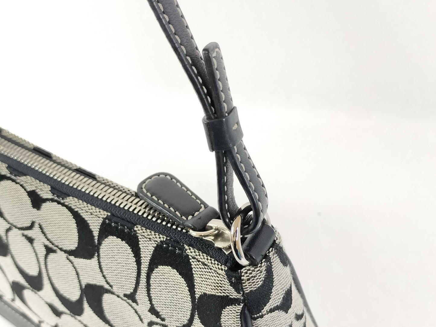 COACH Signature Mini Shoulder Bag/Pouch/Handbag