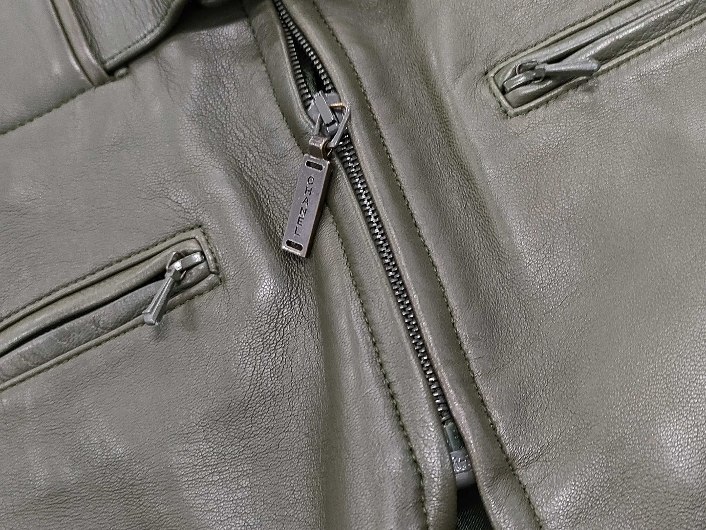 CHANEL 01A Leather Set P18055V00952 Size 36 Other Apparel