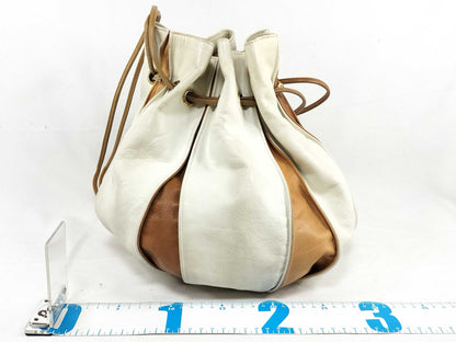 GUCCI GUCCI GUCCI Gucci Drawstring Leather Shoulder Bag