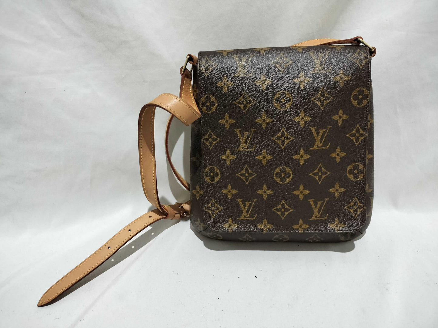 LOUIS VUITTON Monogram Musette Salsa Shoulder Bag