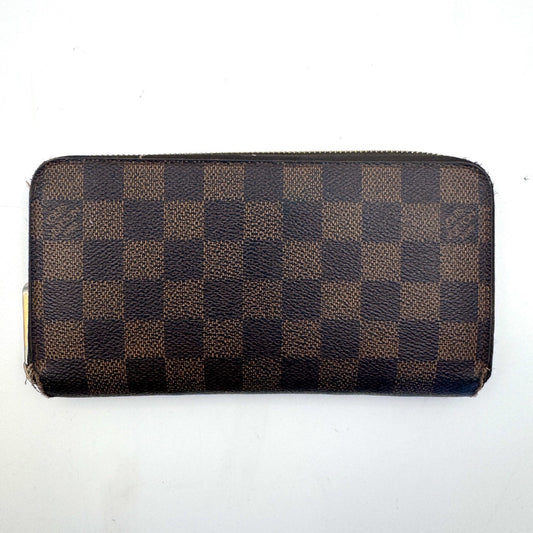 LOUIS VUITTON Damier Zippy Wallet