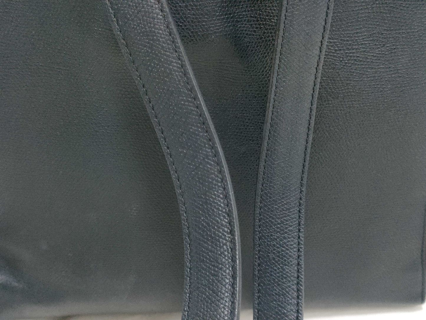 VALEXTRA Iside Backpack in Caviar Skin with Turnlock, Black