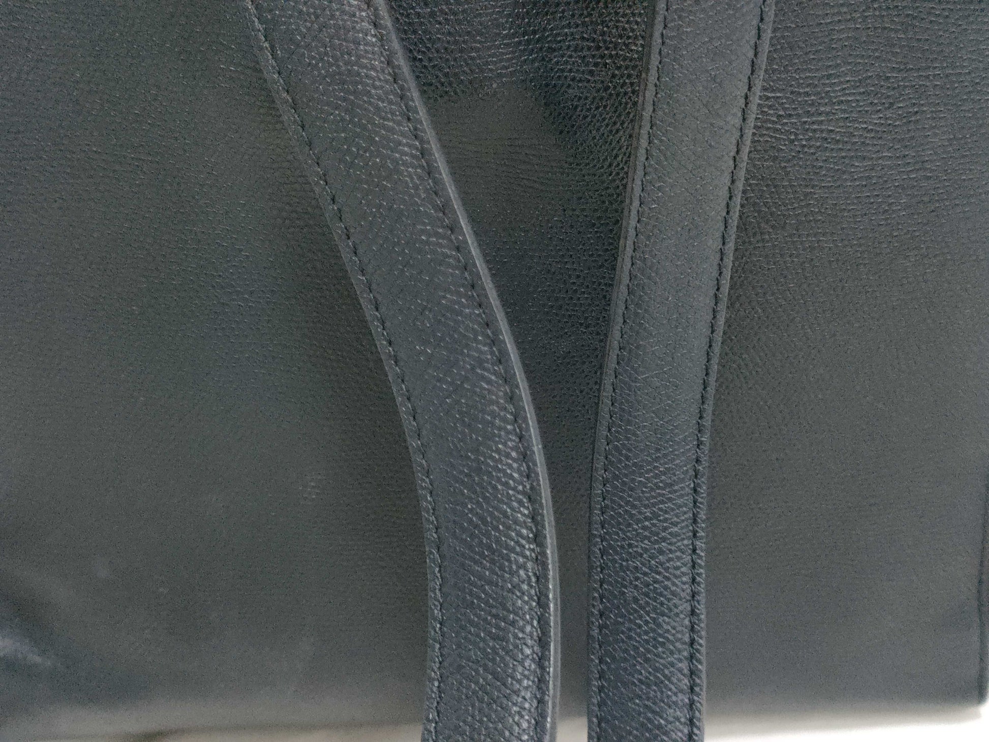 VALEXTRA Iside Backpack in Caviar Skin with Turnlock, Black