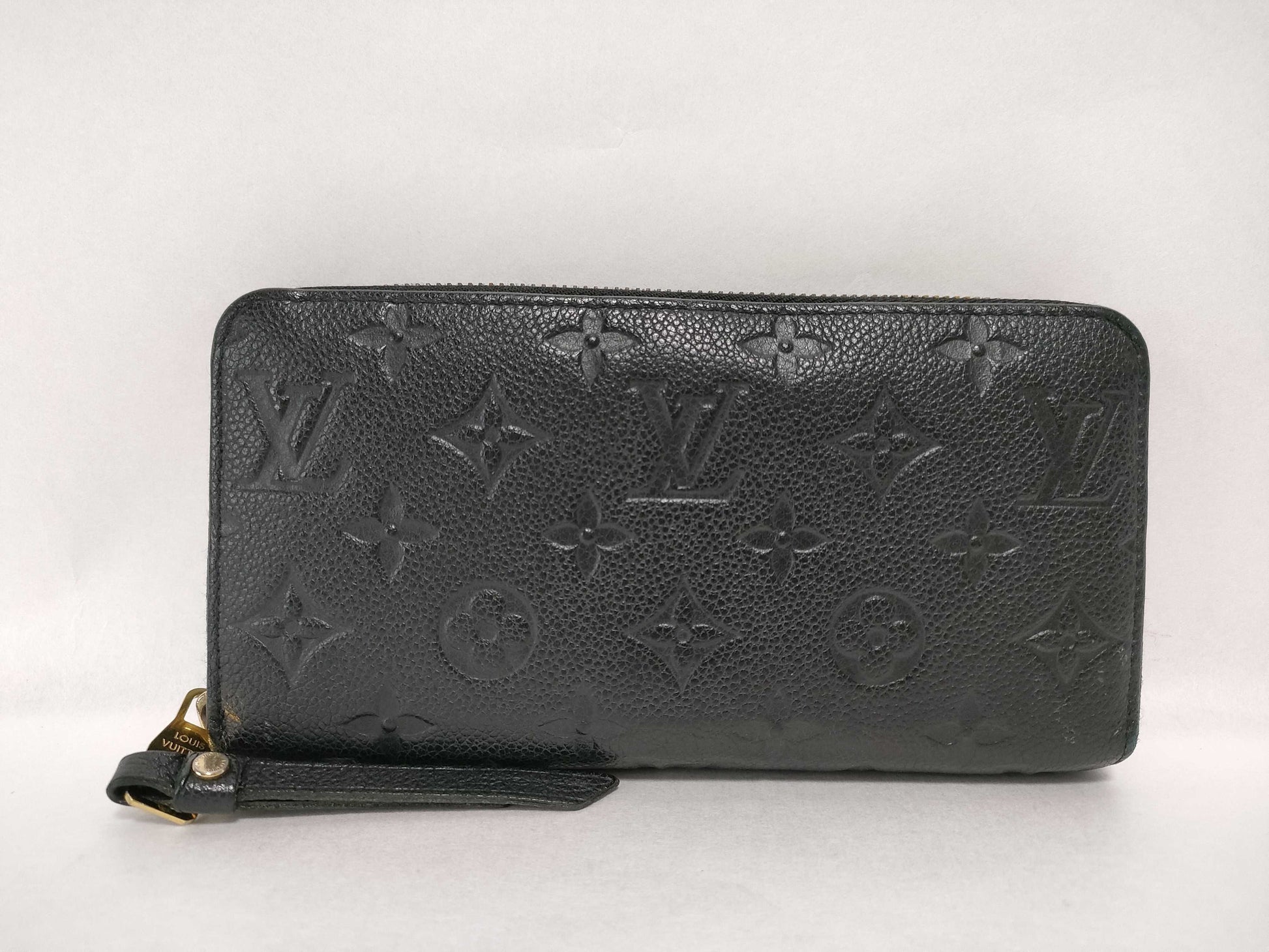 LOUIS VUITTON Monogram Empreinte Zippy Wallet Noir M60571 Wallet