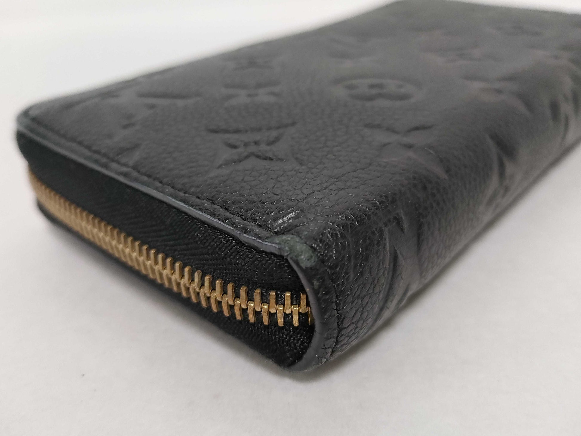 LOUIS VUITTON Monogram Empreinte Zippy Wallet Noir M60571 Wallet