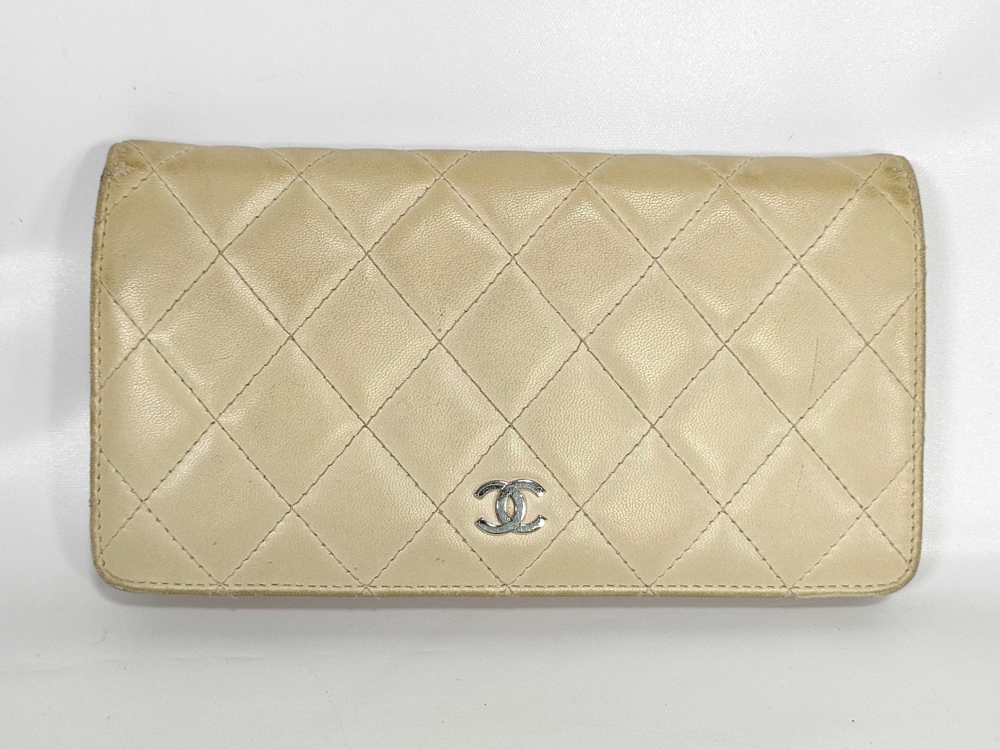 CHANEL Matelasse Coco Mark Silver Lambskin Leather Long Wallet