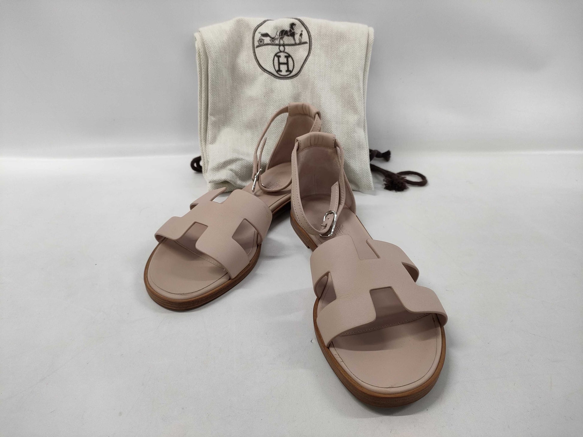 HERMES Santorini Sandals, Size 36