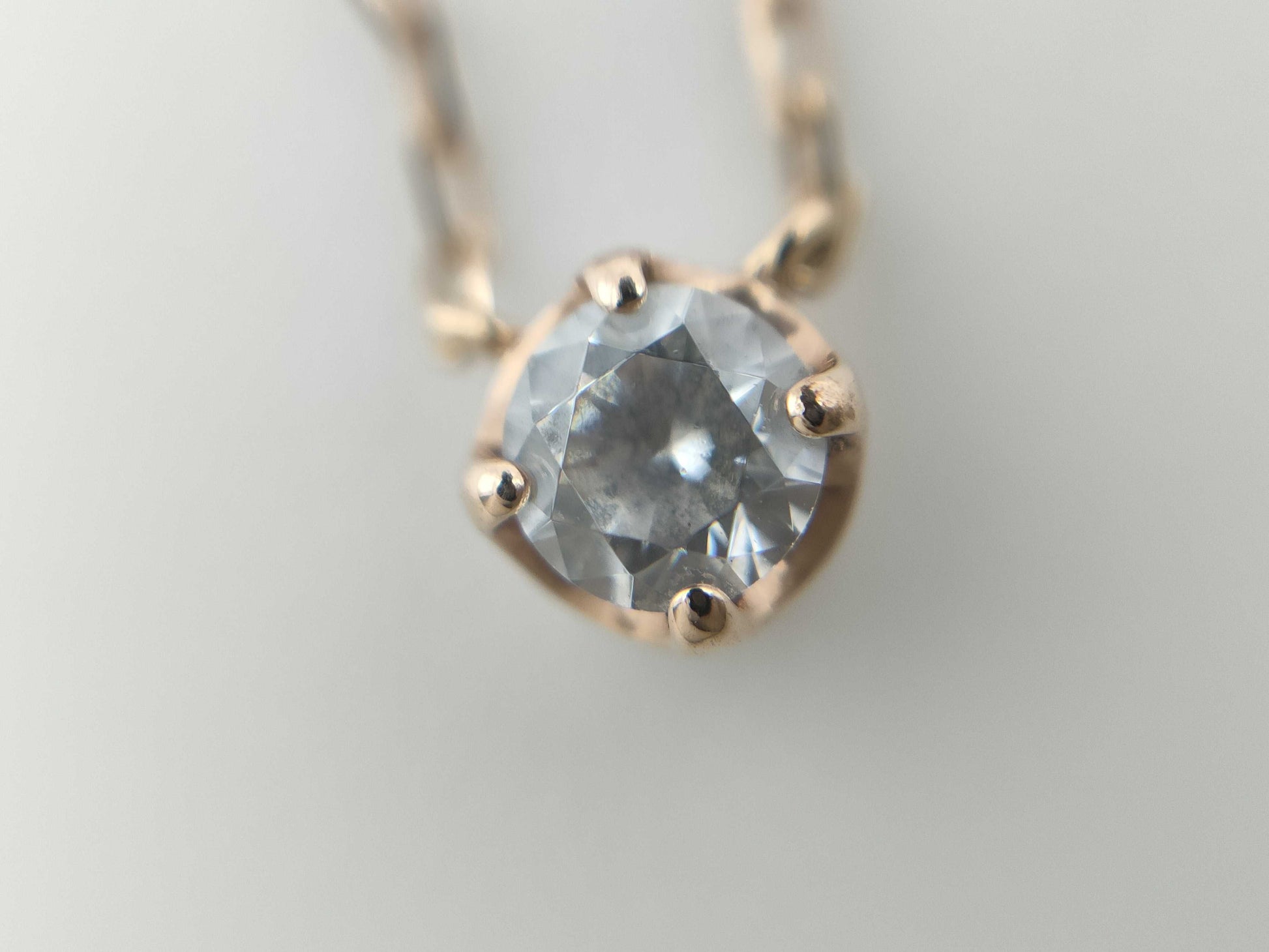 4℃ Clear Stone K10 0.8g Necklace 