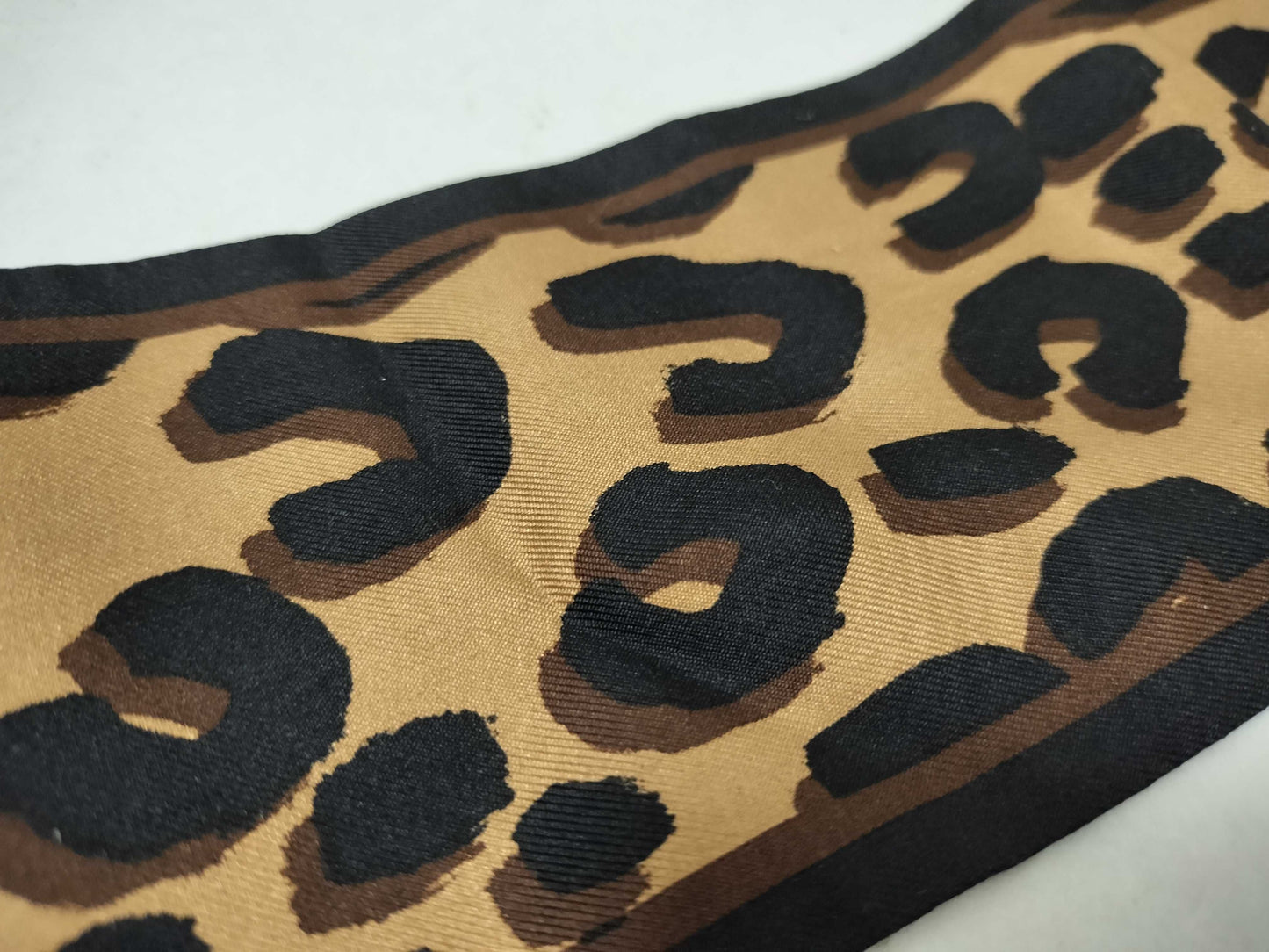 LOUIS VUITTON Louis Vuitton Bandeau M72394 Leopard Print Other Accessories