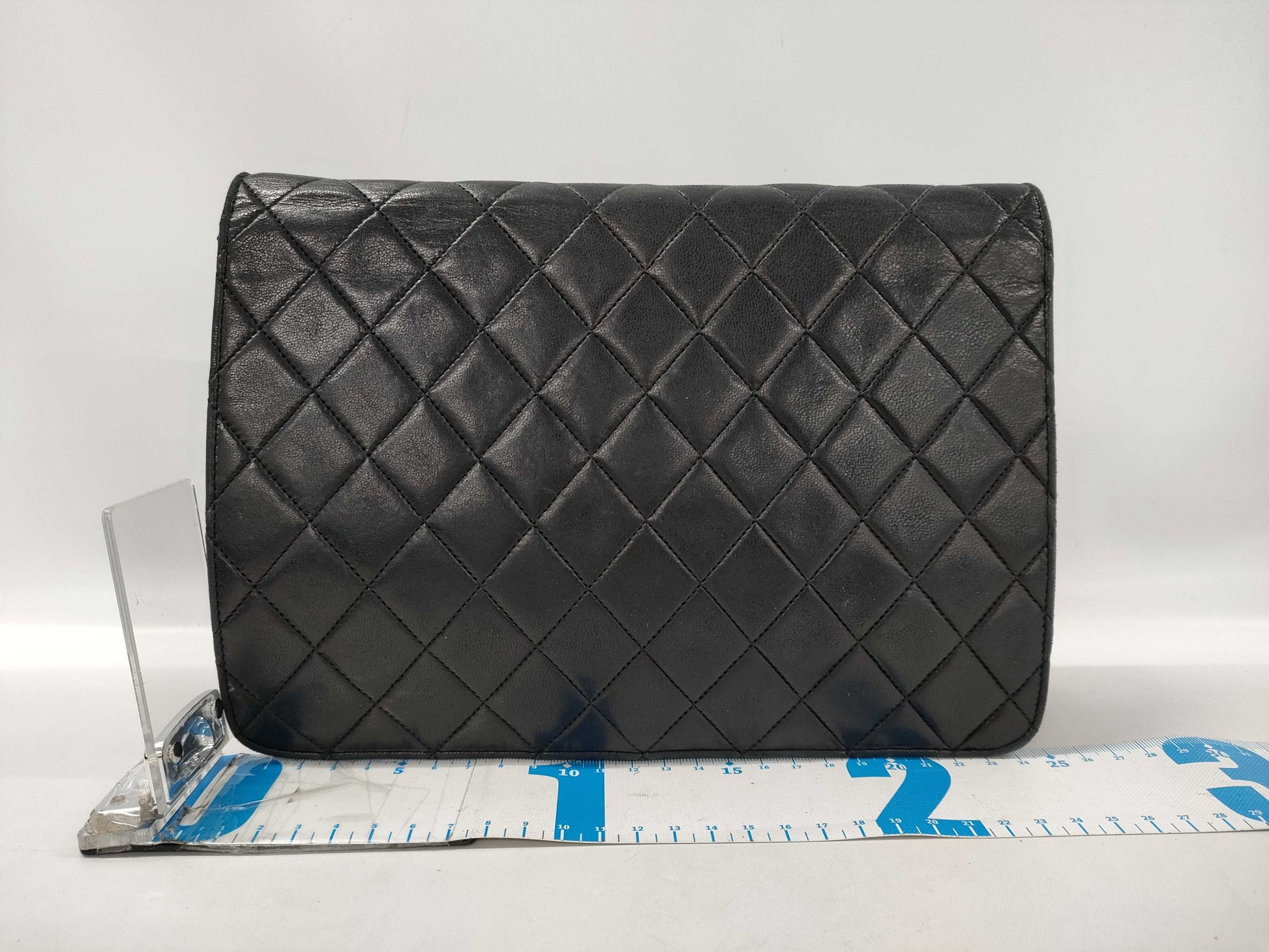 CHANEL Matelasse Chain Shoulder Bag