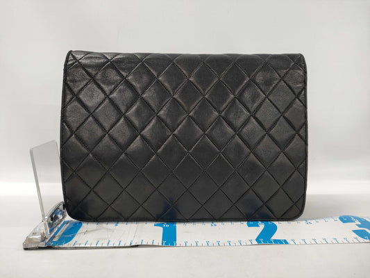 CHANEL Matelasse Chain Shoulder Bag