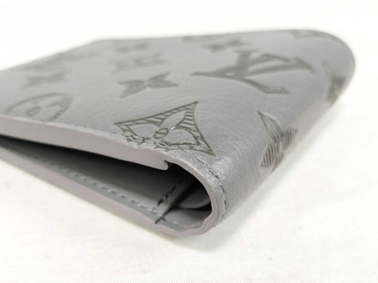 LOUIS VUITTON Monogram Shadow Portefeuille Multiple M81383 IC Wallet