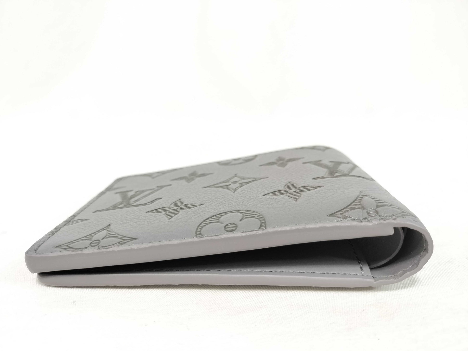 LOUIS VUITTON Monogram Shadow Portefeuille Multiple M81383 IC Wallet