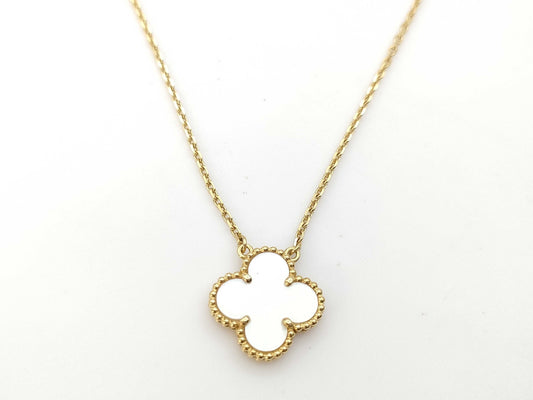 Van Cleef & Arpels Vintage Alhambra Mother-of-Pearl Necklace in Yellow Gold and Au750, 5.3g 