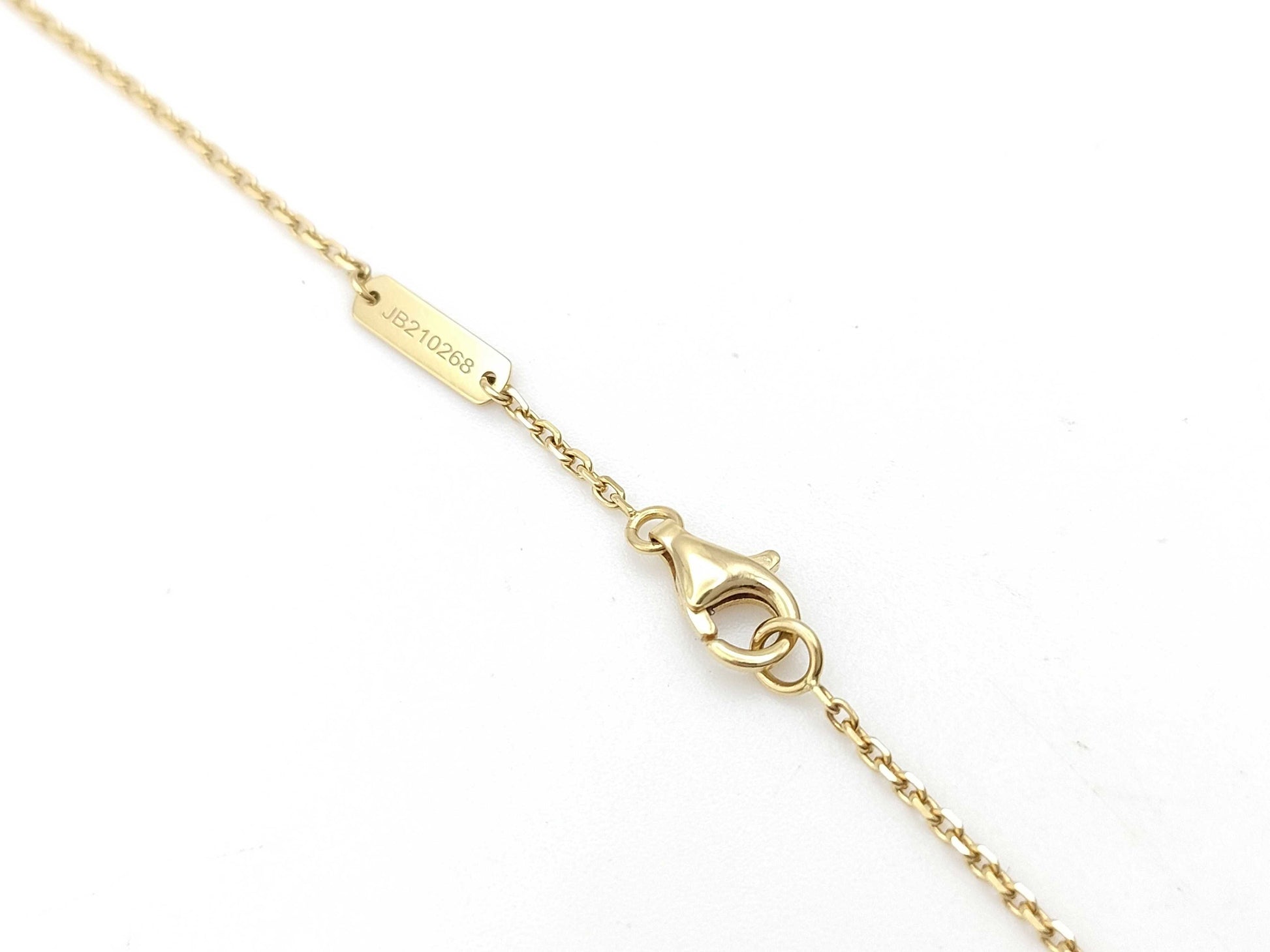 Van Cleef & Arpels Vintage Alhambra Mother-of-Pearl Necklace in Yellow Gold and Au750, 5.3g 