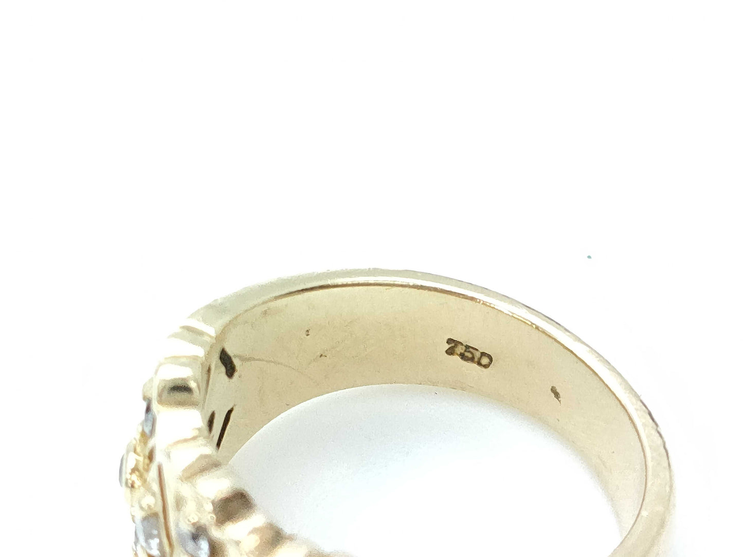 Diamond 750 5.9g Ring 