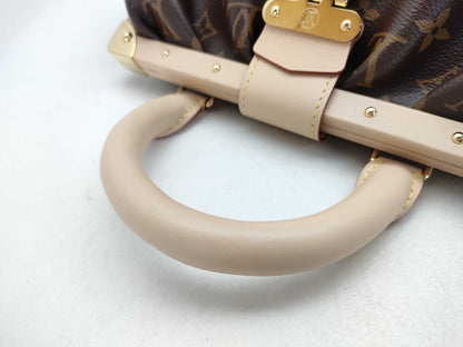 LOUIS VUITTON Monogram Louis Vuitton M46544 Monogram Clutch Handbag