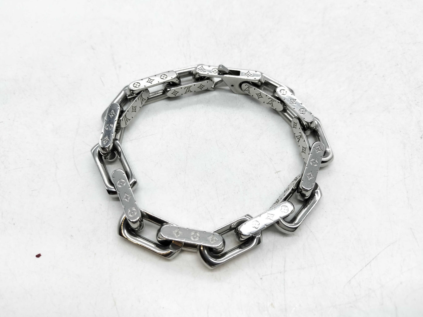 LOUIS VUITTON Monogram Chain Bracelet M00309 Bracelets & Bangles