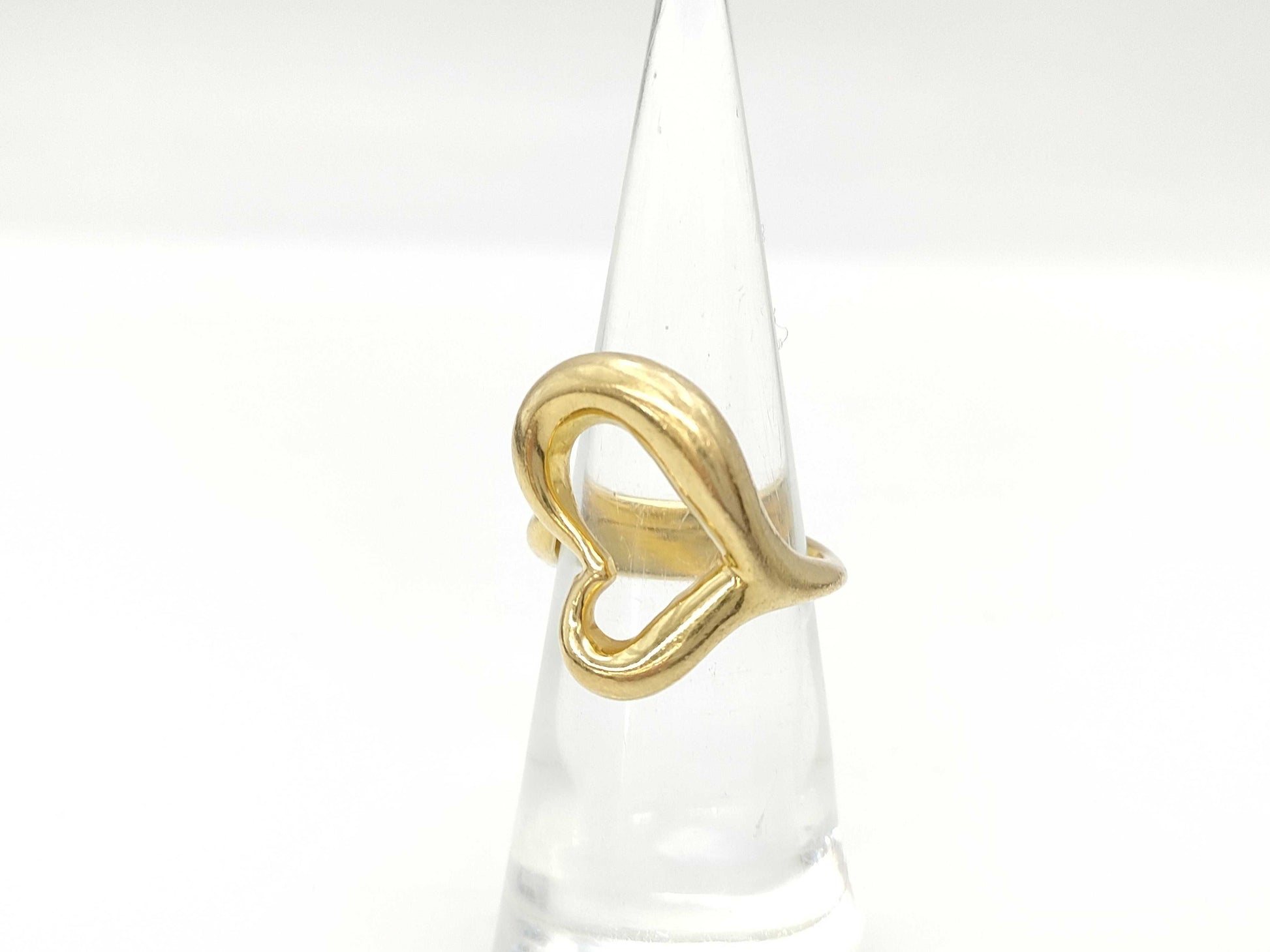 Tiffany & Co. Open Heart Yellow Gold 750 10.2g Ring 