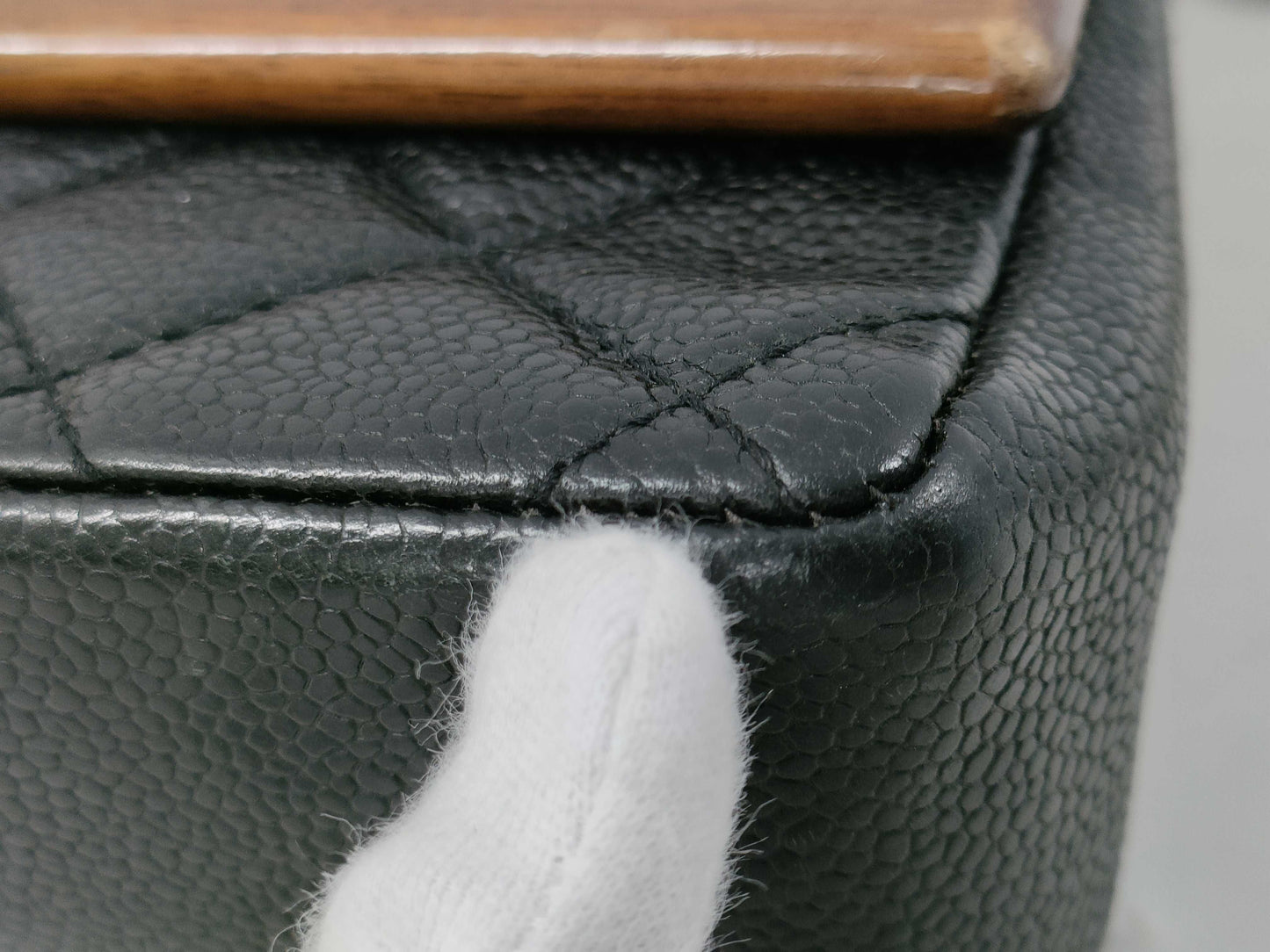  CHANEL Wood Flap Chain Shoulder Bag