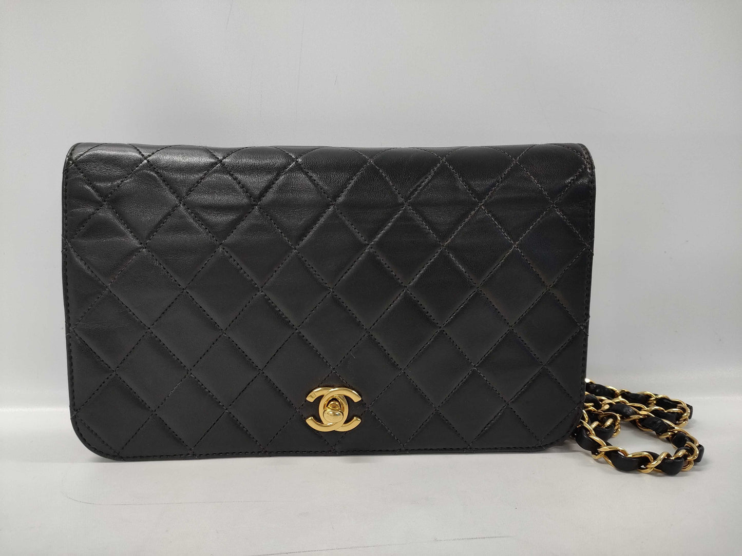 CHANEL Matelasse Full Flap Chain Shoulder Bag