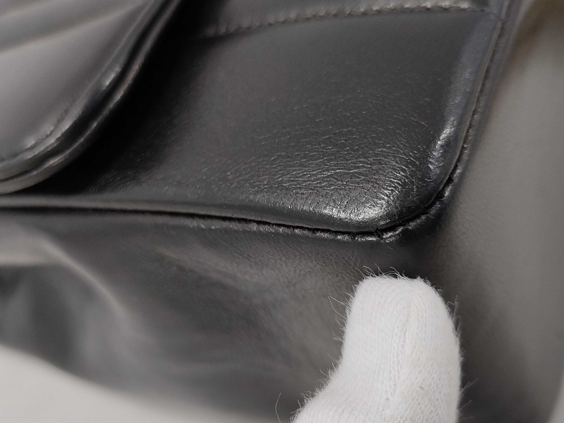 CHANEL Mademoiselle Chain Shoulder Bag