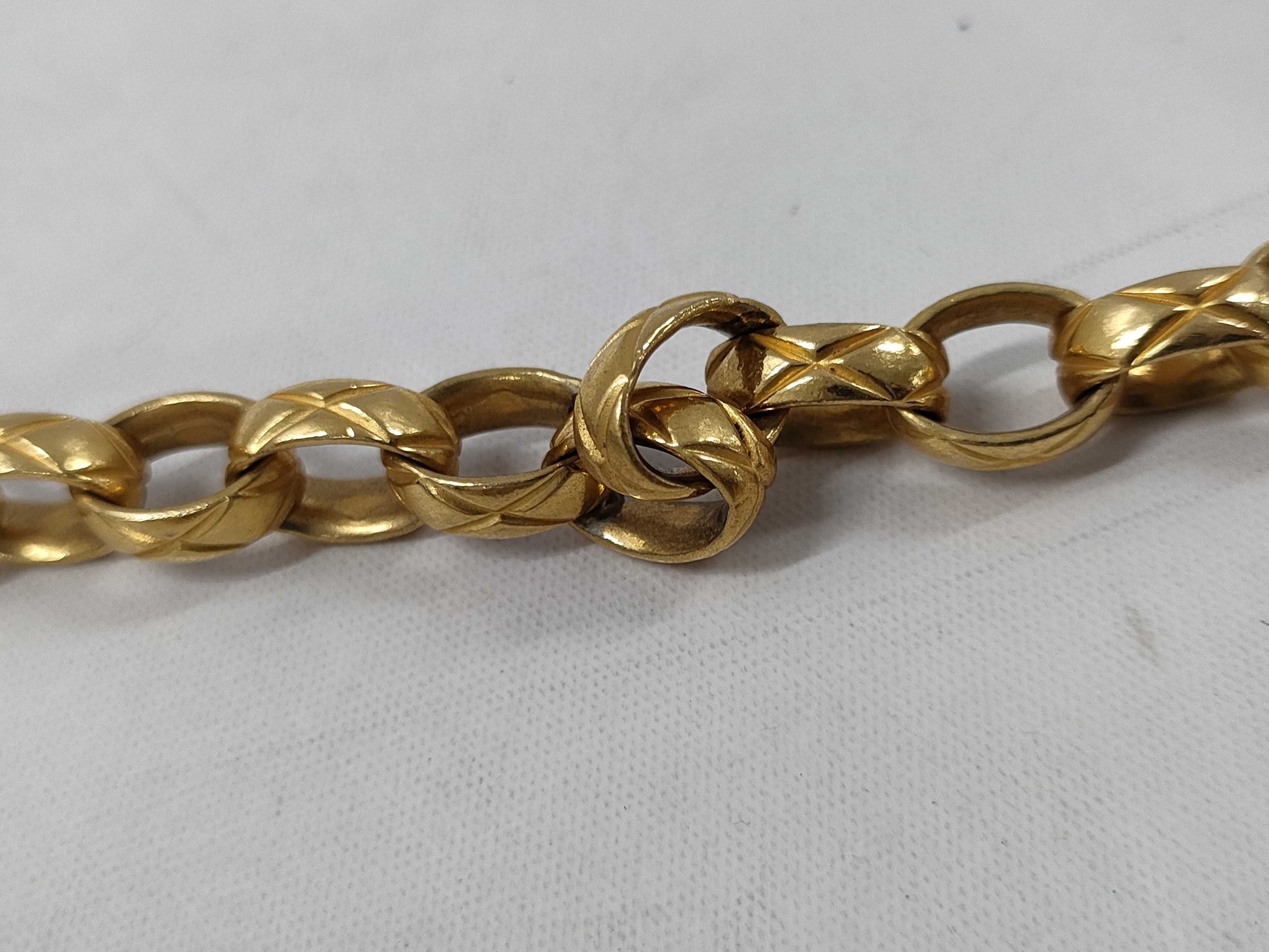 CHANEL Chevron Fringe Chain Shoulder Bag