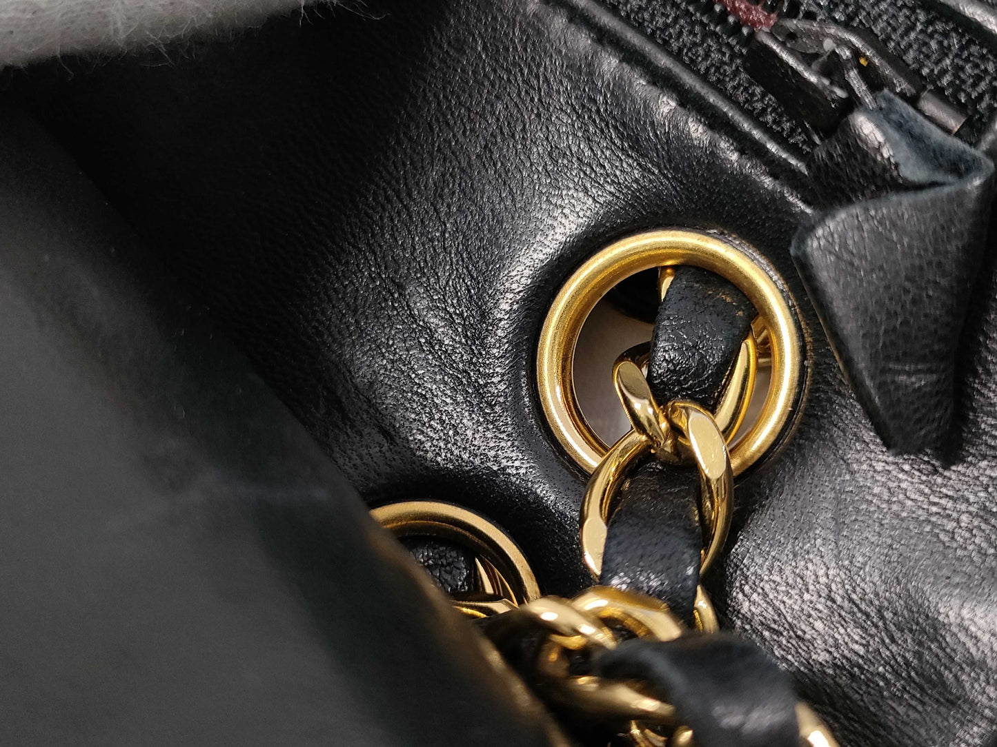 CHANEL Matelasse 23 Chain Shoulder Bag