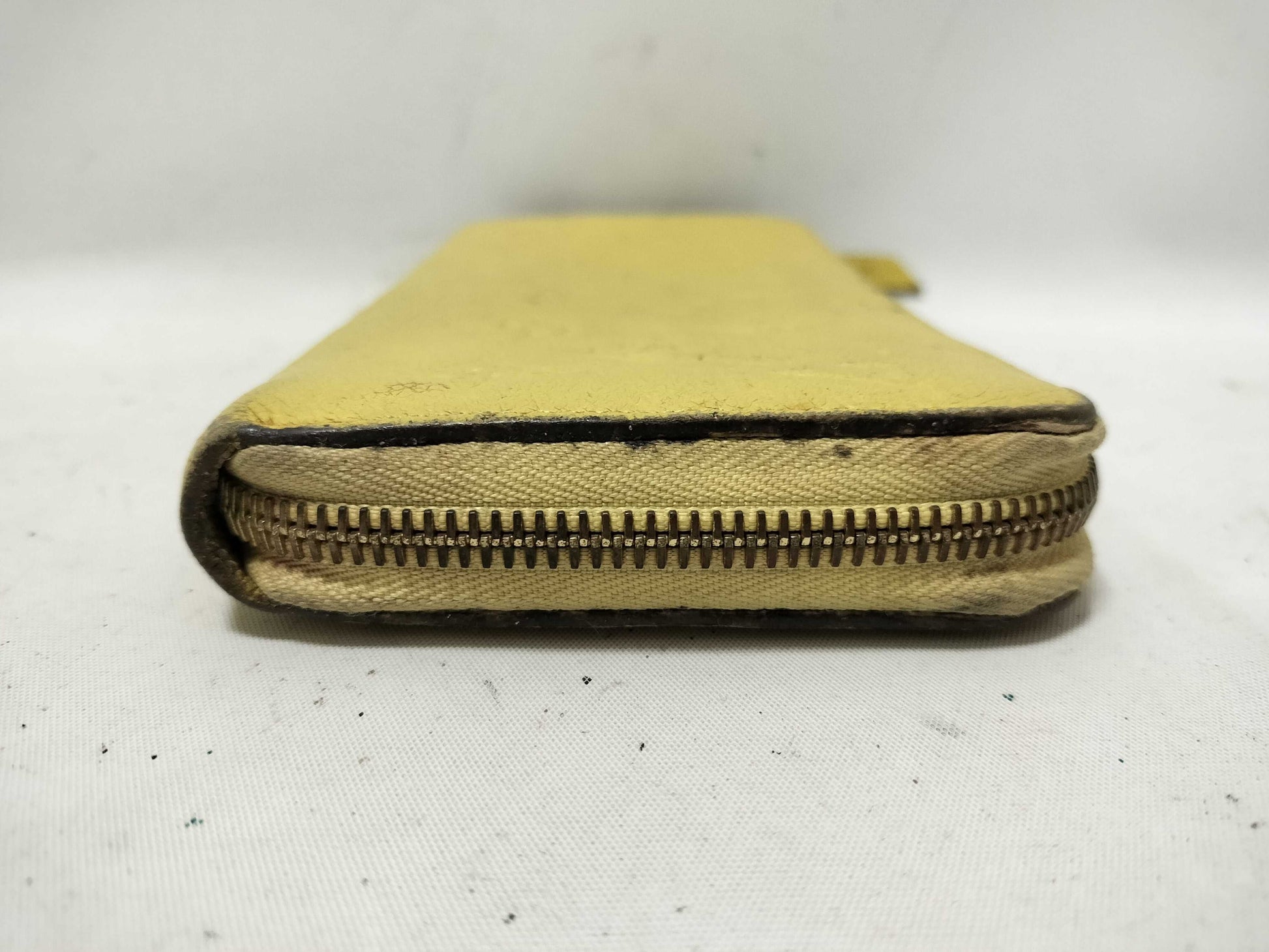 LOUIS VUITTON Monogram Empreinte Long Wallet TN1124 Yellow