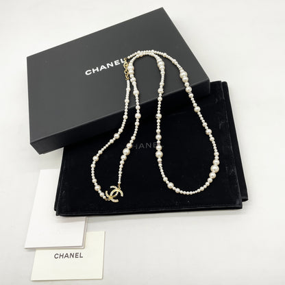 CHANEL CHANEL Coco Mark Faux Pearl Necklace A18P Necklace