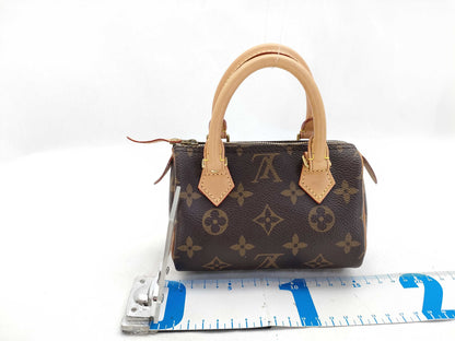 LOUIS VUITTON Monogram Louis Vuitton Handbag