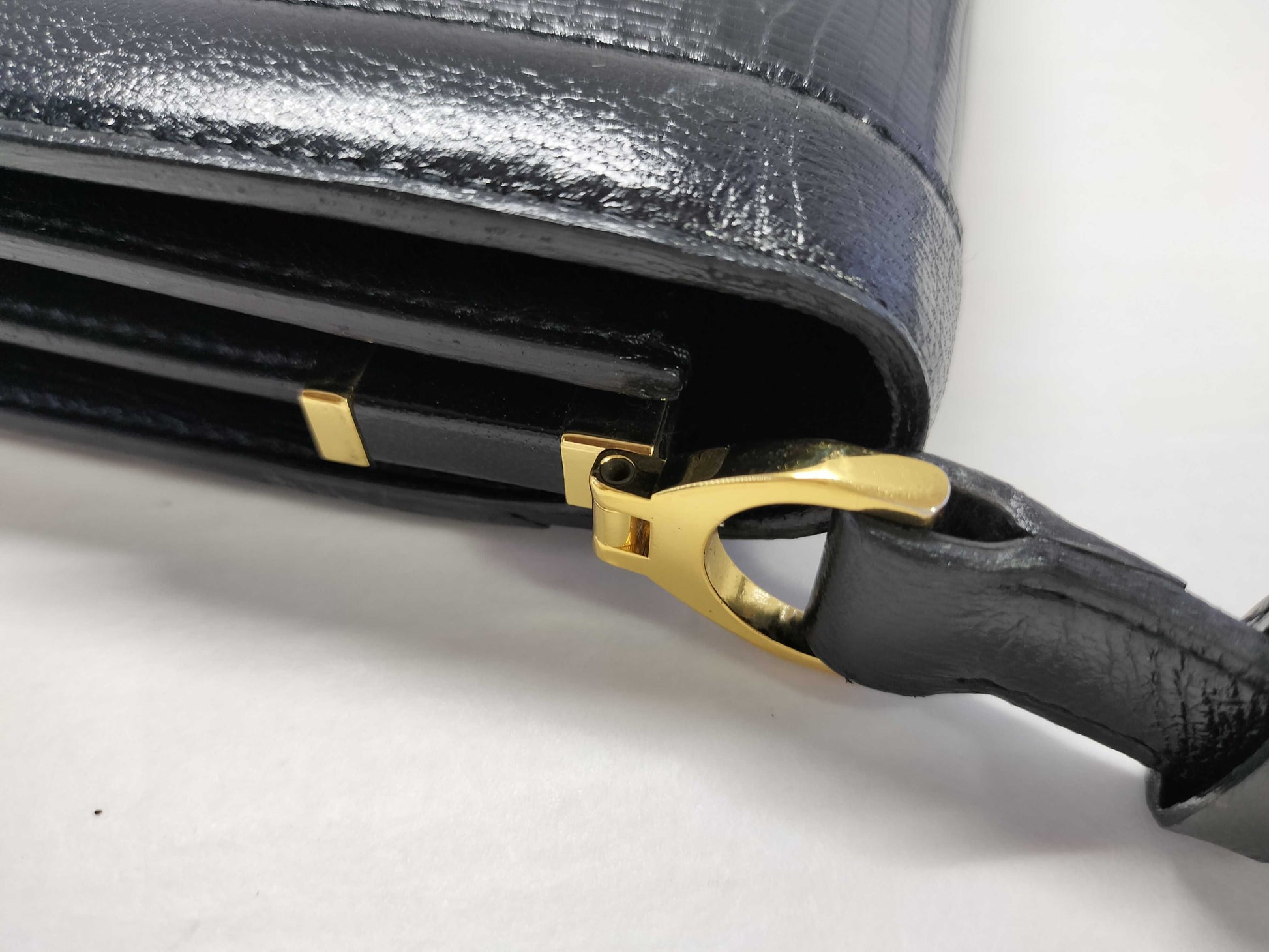 Yves Saint Laurent YSL Handbag Lizard Shoulder Bag