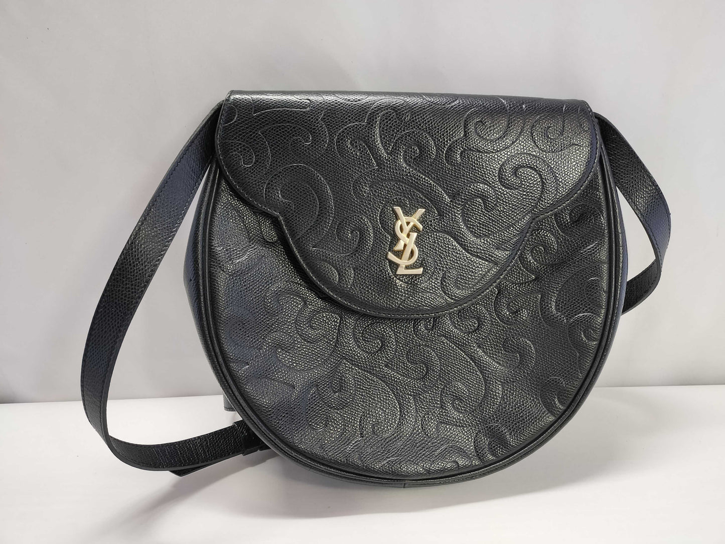 Yves Saint Laurent Arabesque Shoulder Bag