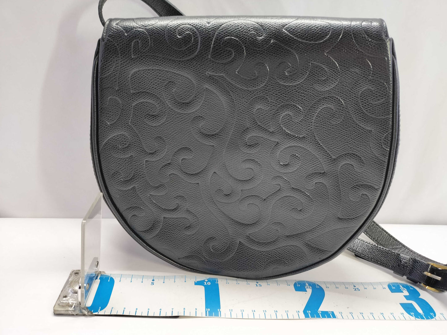 Yves Saint Laurent Arabesque Shoulder Bag