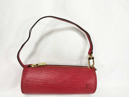 LOUIS VUITTON Epi Louis Vuitton Epi Pouch Handbag