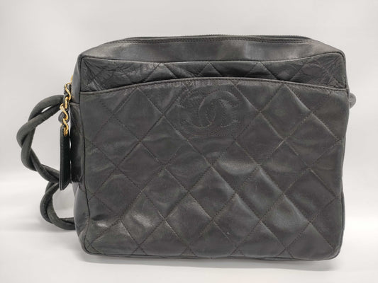CHANEL CHANEL Matelasse Twist Shoulder Bag Bag
