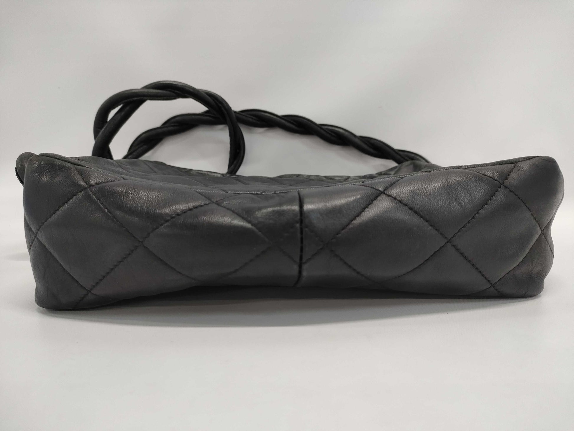 CHANEL CHANEL Matelasse Twist Shoulder Bag Bag