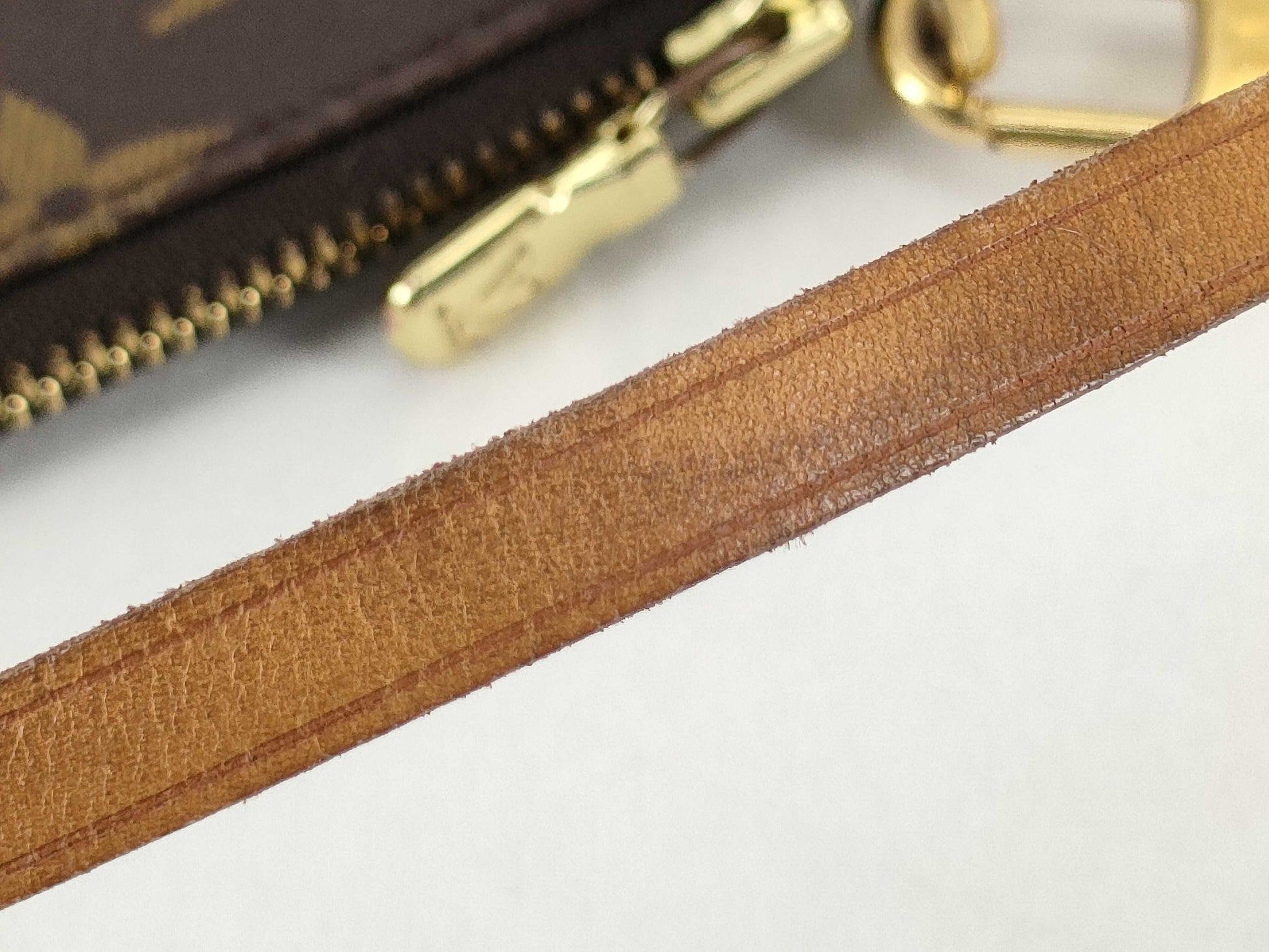 LOUIS VUITTON Monogram LV Monogram Accessory Pouch