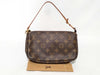 LOUIS VUITTON Monogram Louis Vuitton Monogram Pochette Accessoires Pouch