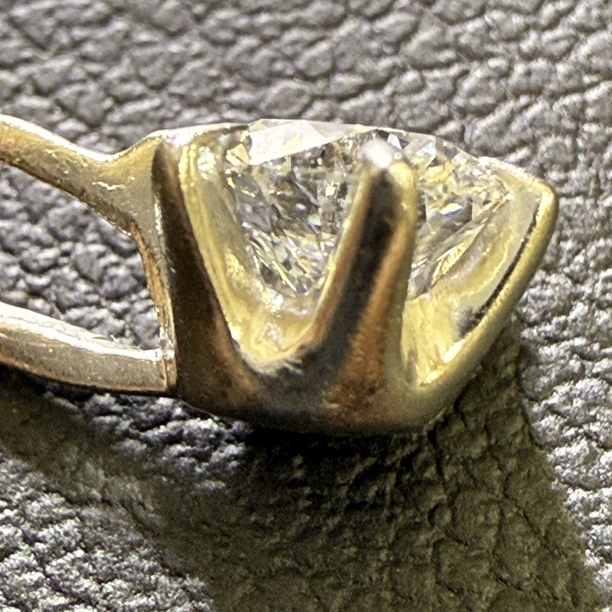 D0.334ct PT900 0.5g Pendant Top 