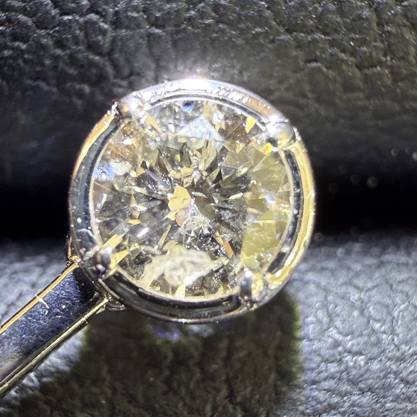 D0.50ct/0.50ct K18WG 3.3g Earrings 