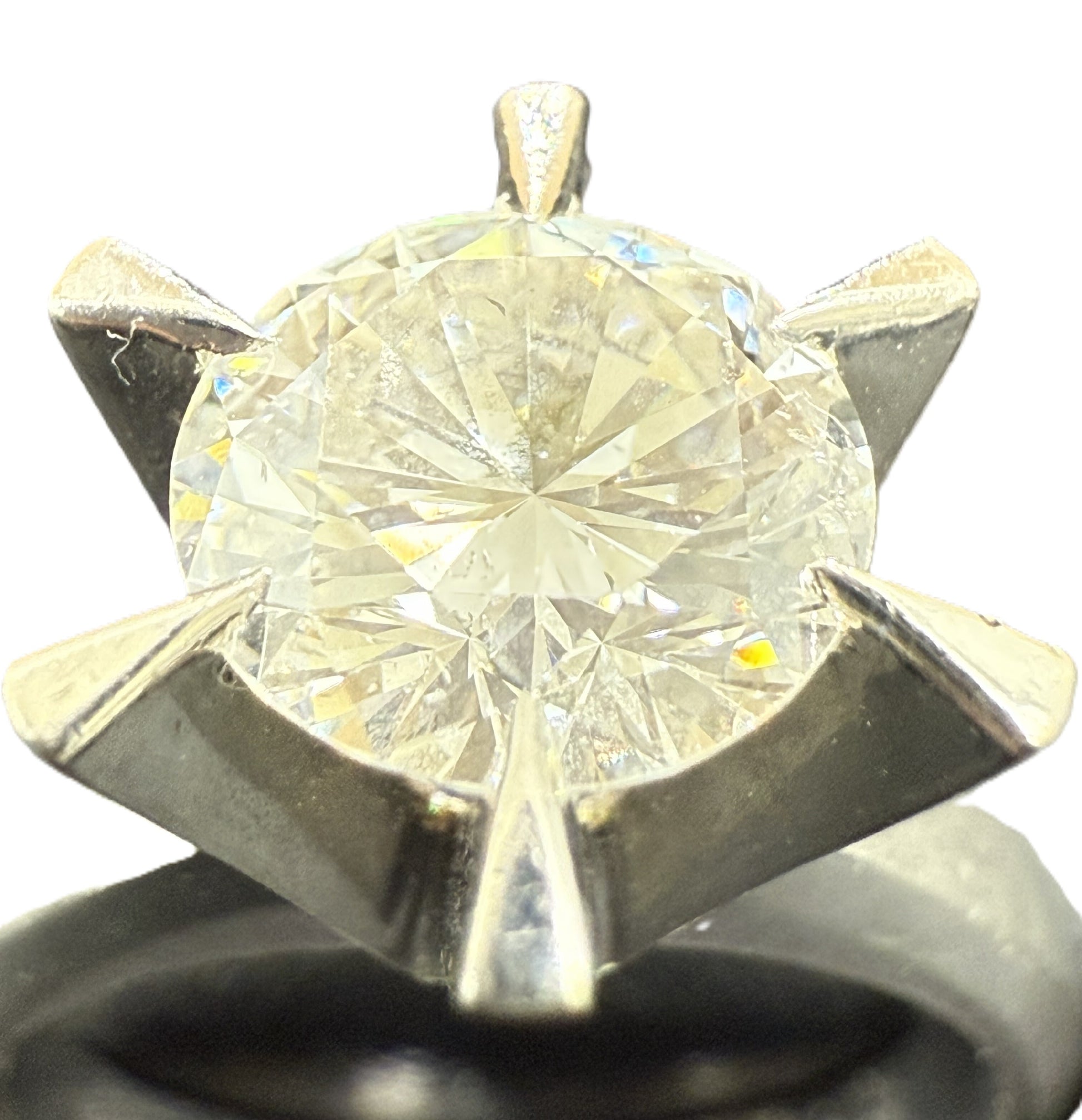 D1.643ct PT900 8.2g Ring 