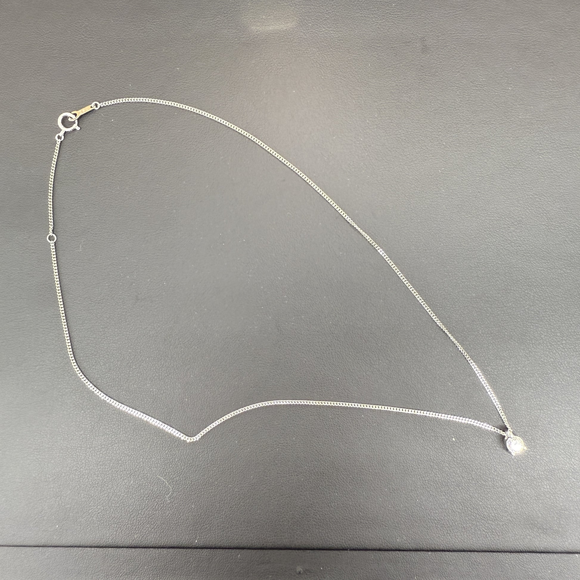 D0.50ct Pt900/850 3.9g Necklace 