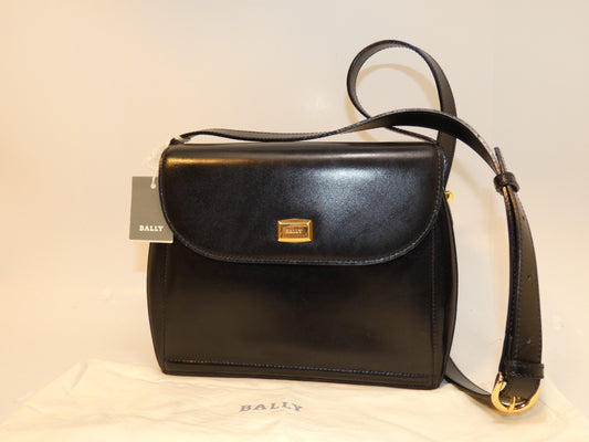 BALLY front logo leather black flap shoulder bag