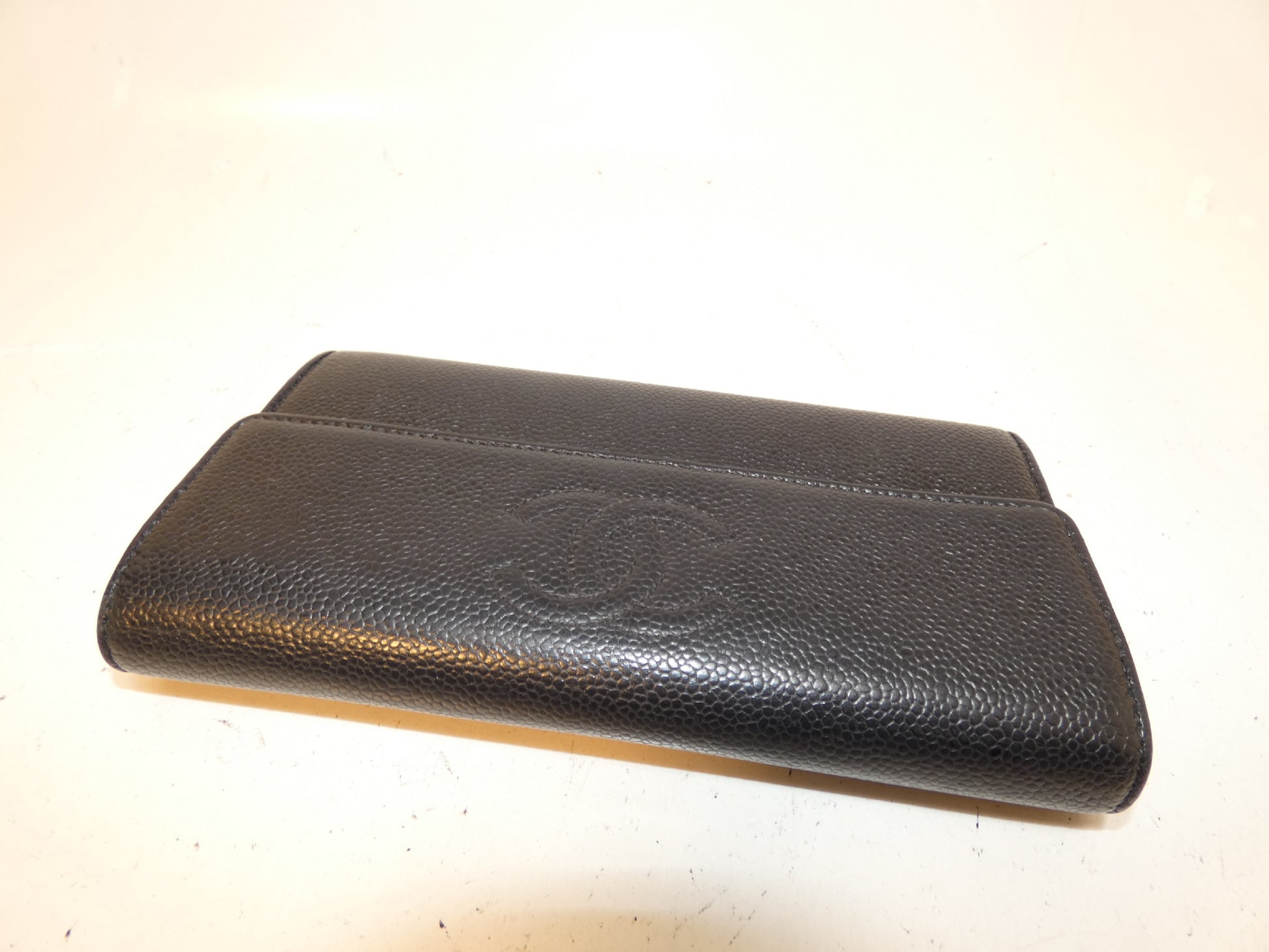 CHANEL Caviar Skin Coco Caviar Skin Black Long Wallet