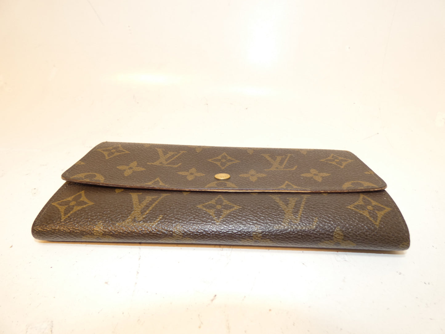 LOUIS VUITTON Monogram Sarah Monogram Long Wallet