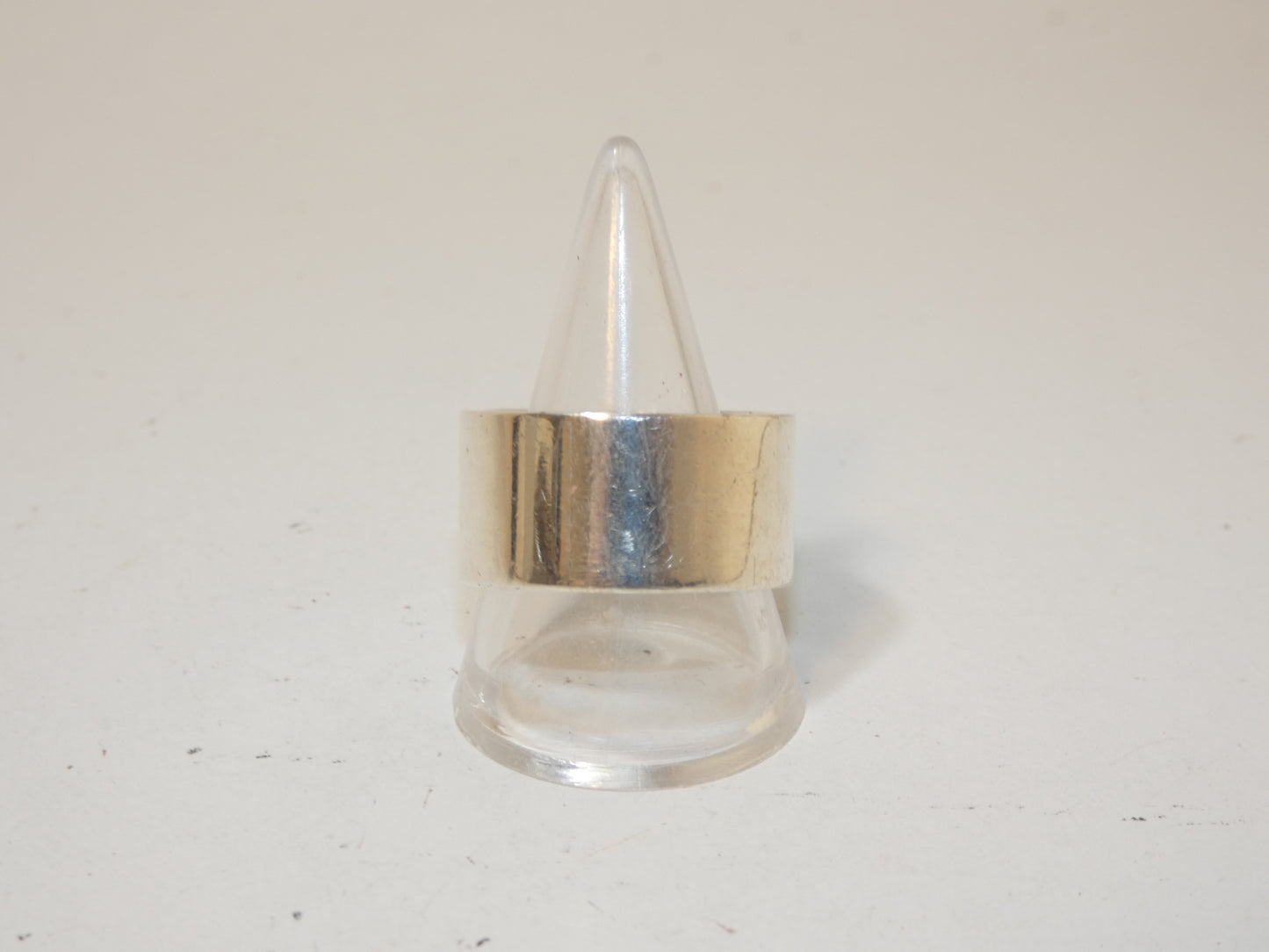 GUCCI logo silver ring