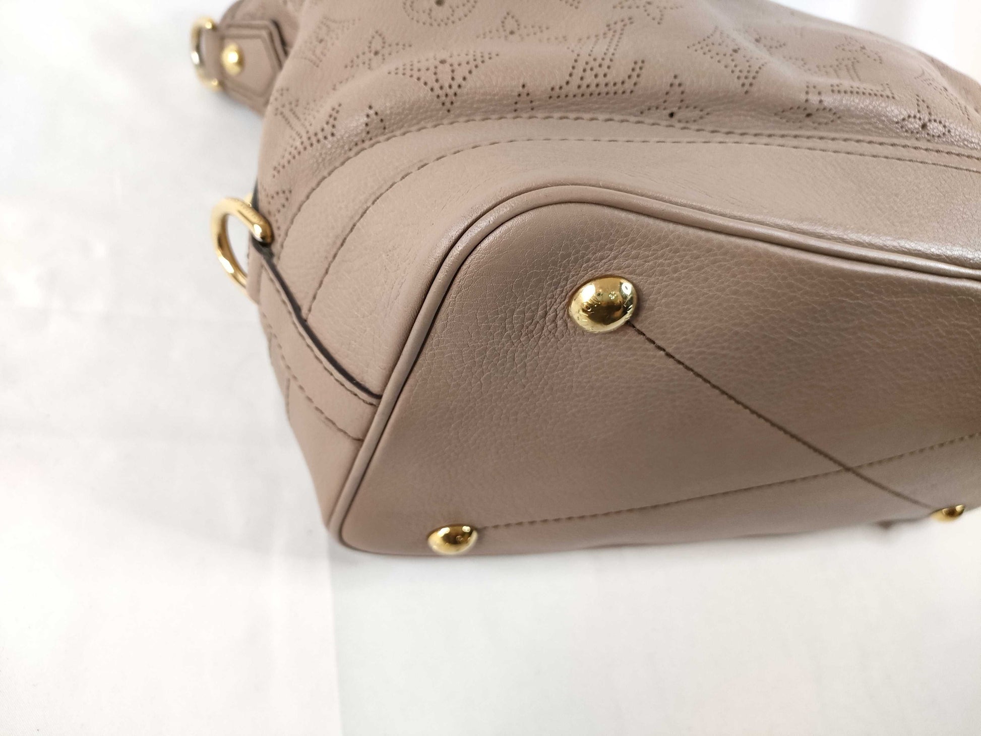 LOUIS VUITTON Mahina Stella PM Shoulder Bag M93175 AR1180 Beige Handbag