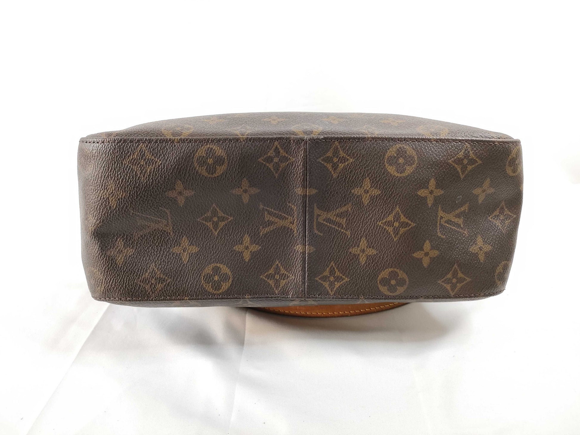 LOUIS VUITTON Monogram Looping Shoulder Bag LW1010
